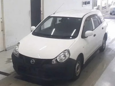 Nissan AD