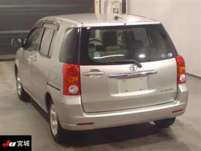 Toyota RAUM
