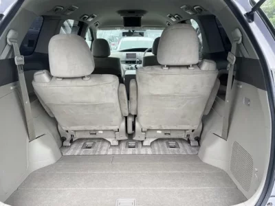 Toyota ESTIMA HYBRID
