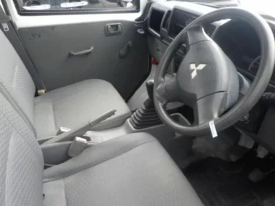 Mitsubishi MINICAB TRUCK