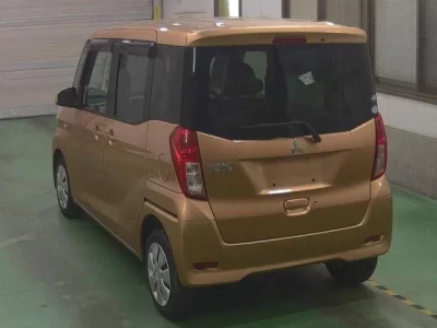 Mitsubishi EK SPACE