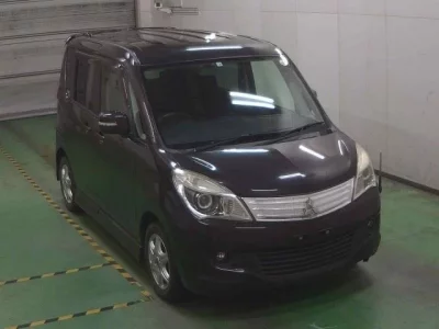 Mitsubishi DELICA D2