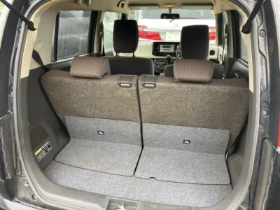 Suzuki MRWAGON