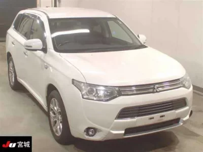 Mitsubishi OUTLANDER PHEV