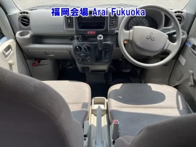 Mitsubishi MINICAB VAN
