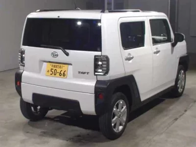 Daihatsu TAFT