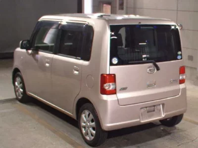 Daihatsu MOVE CONTE