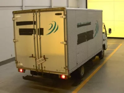 Nissan ATLAS