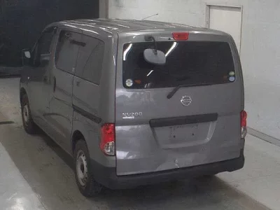 Nissan NV200