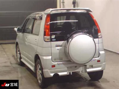 Daihatsu TERIOS KID