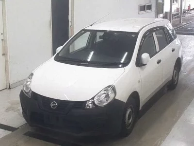 Nissan AD