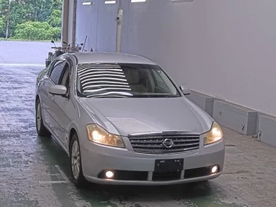 Nissan FUGA