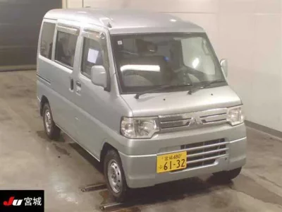 Mitsubishi MINICAB VAN