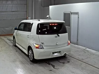 Toyota BB