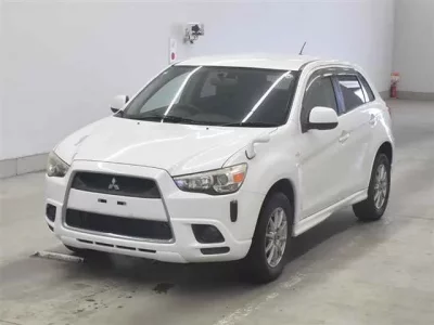 Mitsubishi RVR