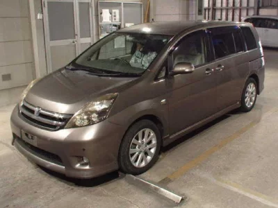 Toyota ISIS