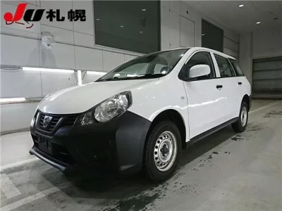 Nissan AD