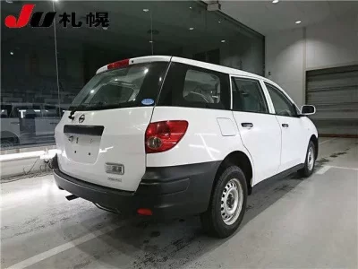 Nissan AD