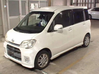 Daihatsu TANTO EXE