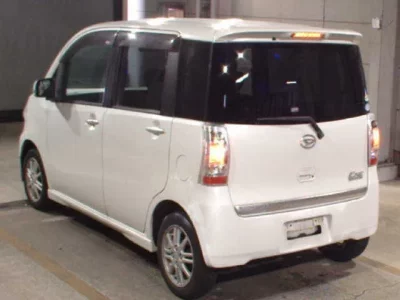 Daihatsu TANTO EXE
