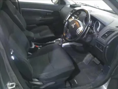 Mitsubishi RVR