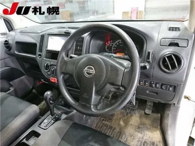 Nissan AD