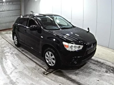 Mitsubishi RVR