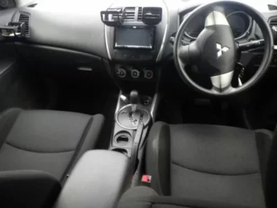 Mitsubishi RVR
