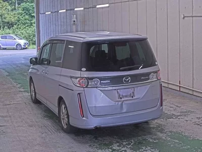 Mazda BIANTE