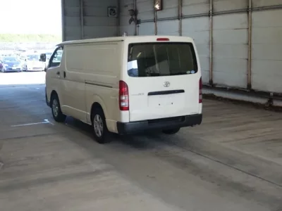Toyota REGIUS ACE VAN