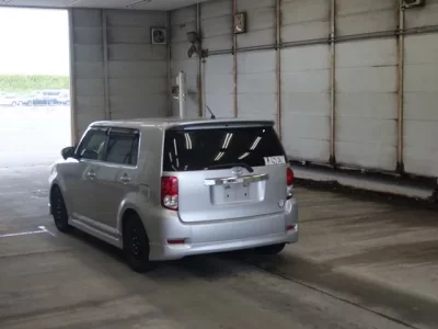 Toyota COROLLA RUMION
