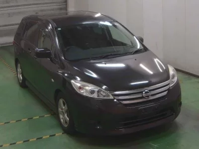 Nissan LAFESTA