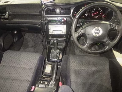 Subaru LEGACY B4