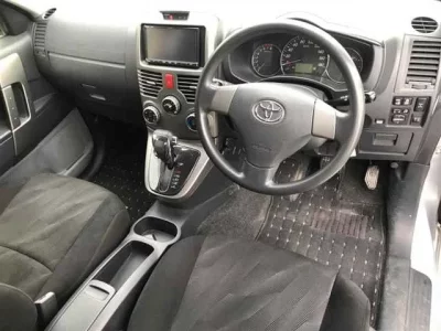 Toyota RUSH