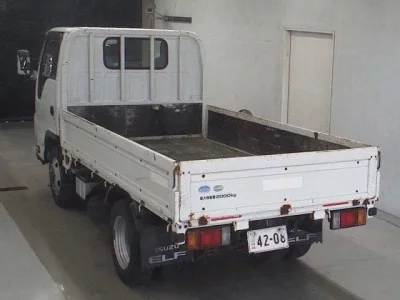 Isuzu ELF