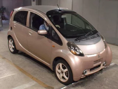 Mitsubishi I
