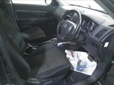 Mitsubishi RVR
