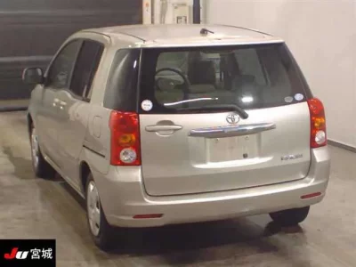 Toyota RAUM