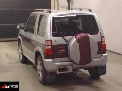 Mitsubishi PAJERO MINI