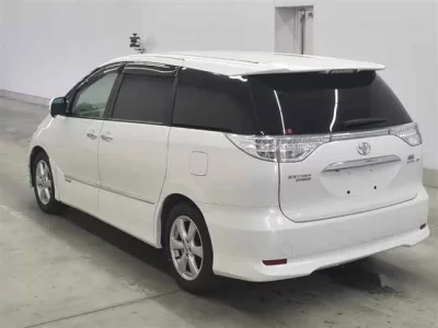 Toyota ESTIMA HYBRID