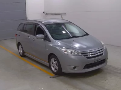 Nissan LAFESTA