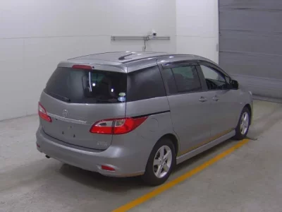 Nissan LAFESTA