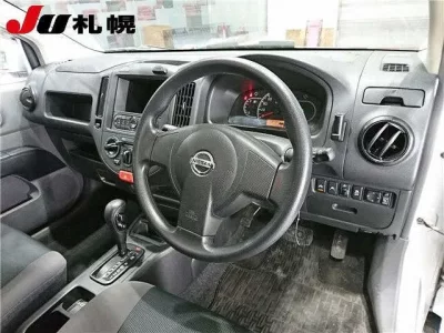 Nissan AD