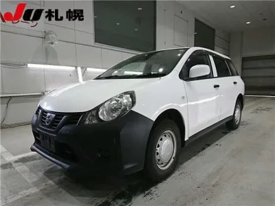 Nissan AD