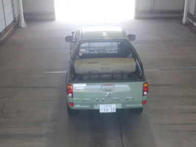 Mitsubishi TRITON