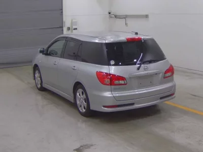 Nissan WINGROAD