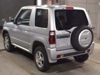 Mitsubishi PAJERO MINI