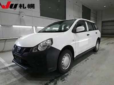 Nissan AD