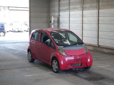 Mitsubishi I