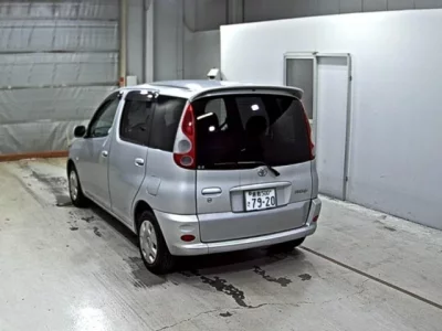 Toyota FUNCARGO